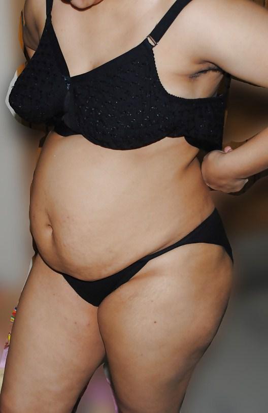 25P Boobs in various angles view