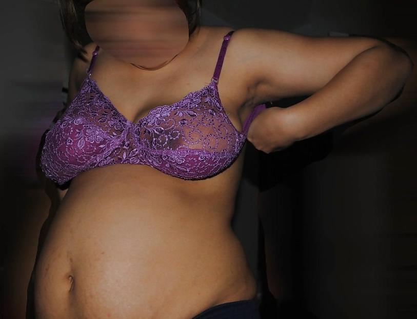 25P Boobs in various angles view