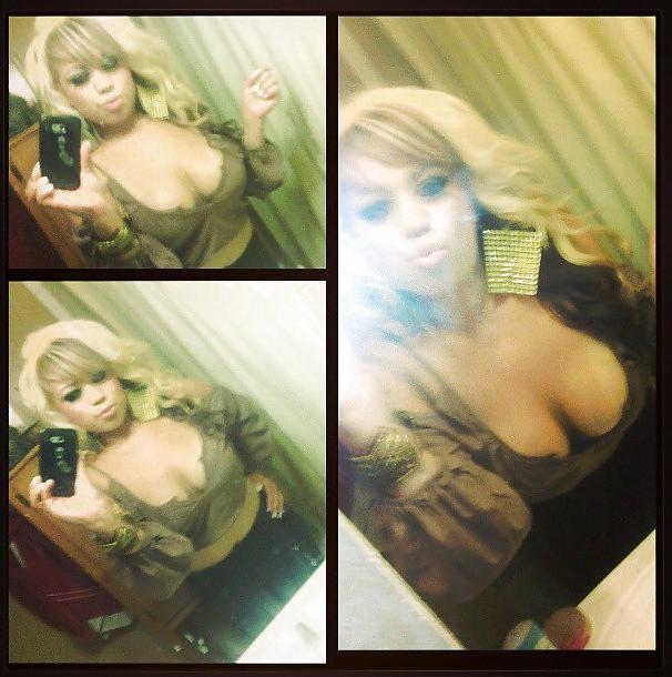 25P Young Big tit Latina milf