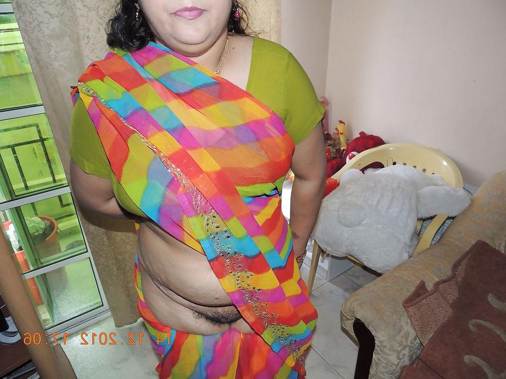 25P Indian aunty 144