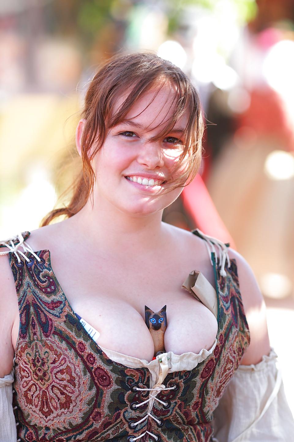 23P Ren fair Boobs