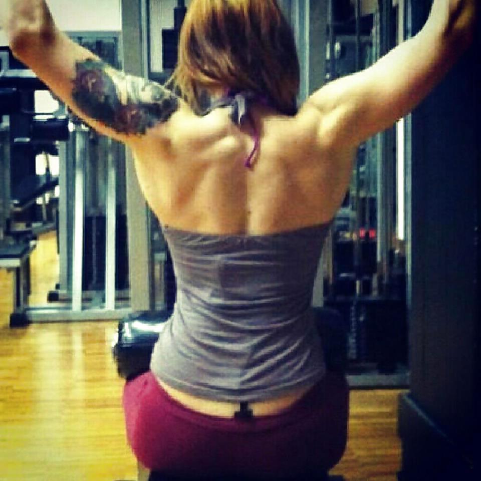 10P Sara - The Girl That Got Me Crazy Everytime I Go To The Gym 