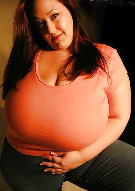 25P Big Busty Clothed Babes 3