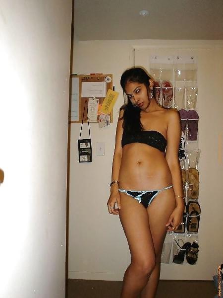 16P Even more sexy indian girls to make my cock hard