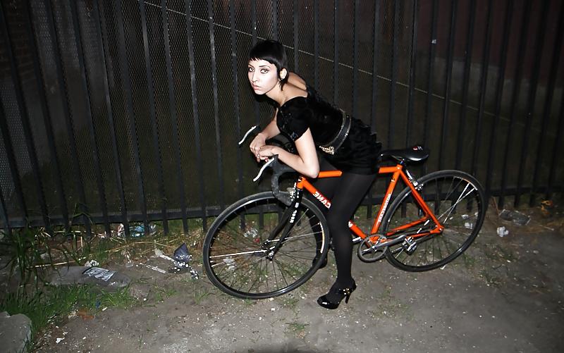 25P Female sexy legs nylon bicycle