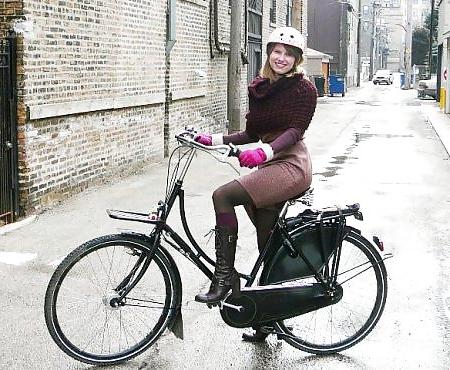 25P Female sexy legs nylon bicycle