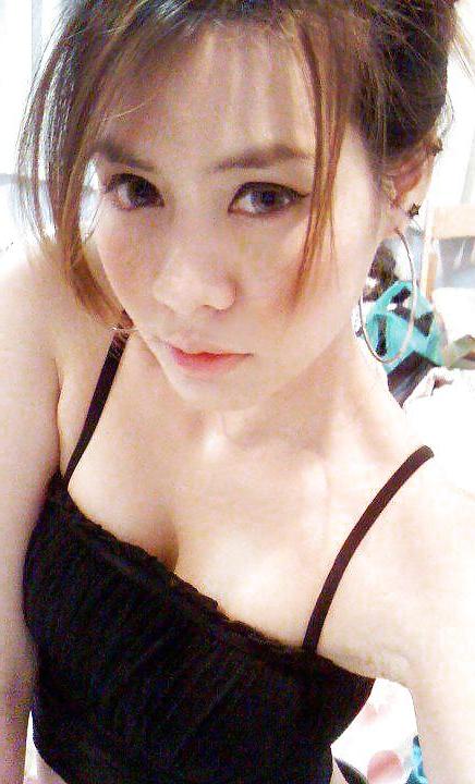 15P Heiße asiatische Babes 4