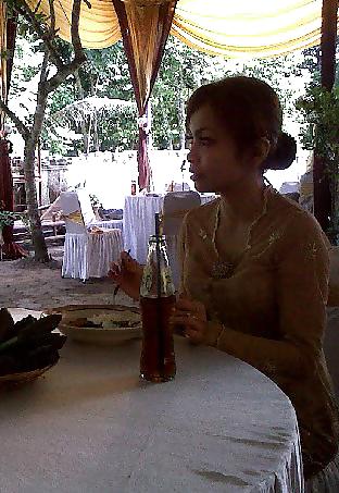 25P VITA DEWI INDONESIAN SLUT