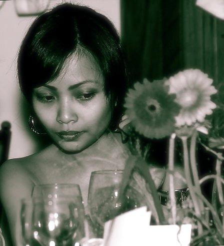 25P VITA DEWI INDONESIAN SLUT