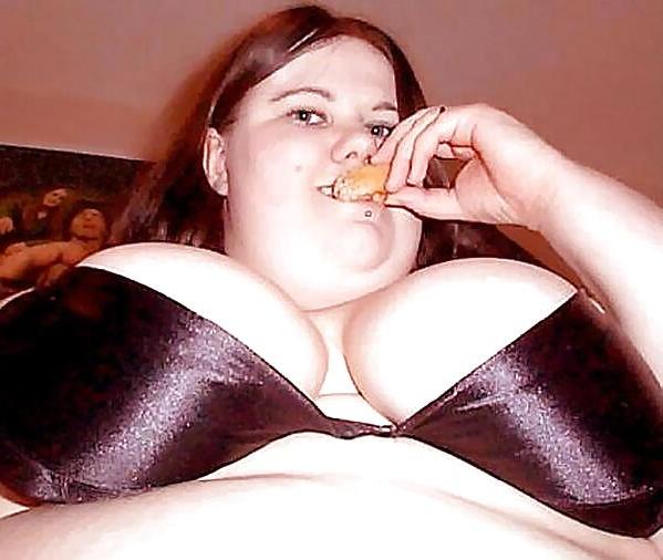 21P Huge Tits, Tight Tops 64