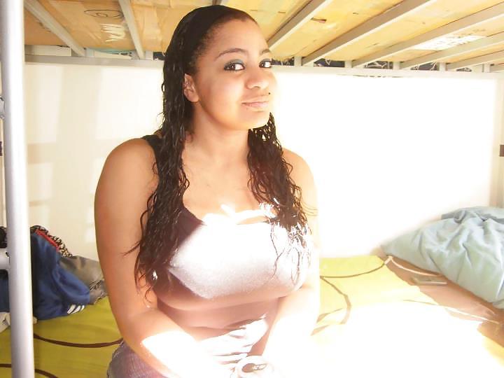 25P Ebony Boobs Biatch Bibby