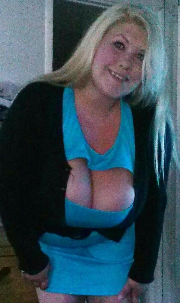 20P Huge Tits, Tight Tops 63