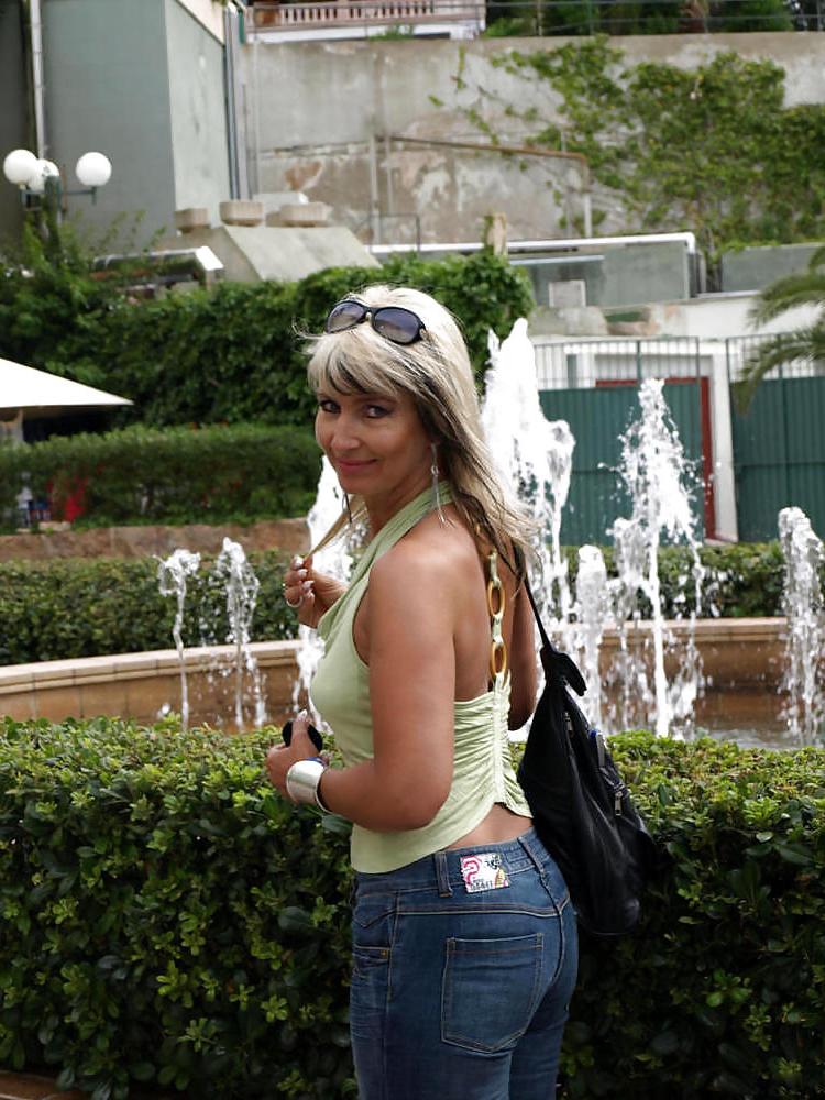 25P Hot blonde euro milf nn