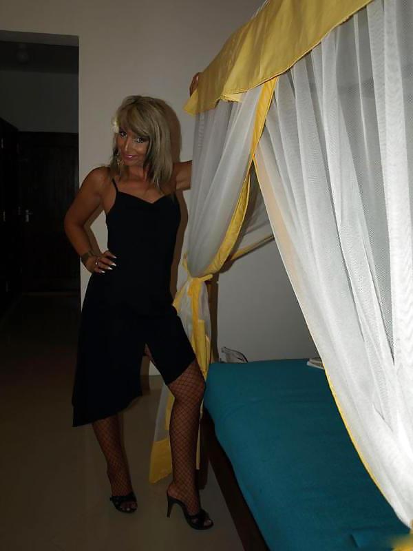 25P Hot blonde euro milf nn