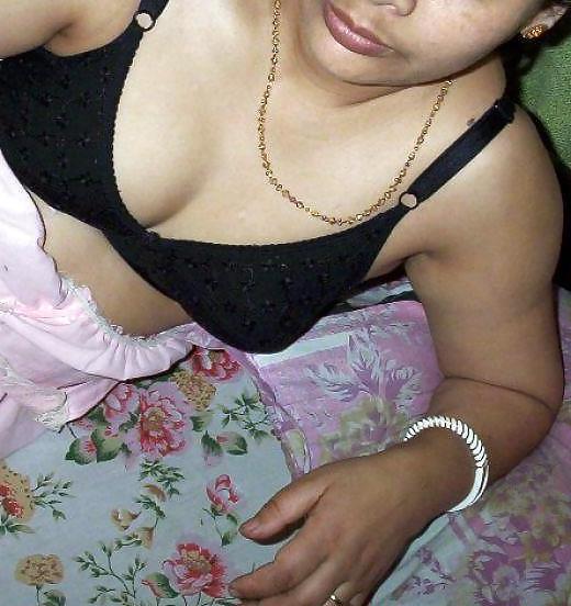 17P Beautiful Indian Girls 64-- By Sanjh