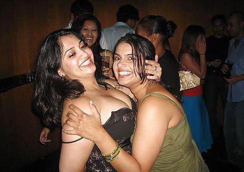 17P Beautiful Indian Girls 64-- By Sanjh