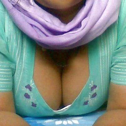 17P Beautiful Indian Girls 64-- By Sanjh