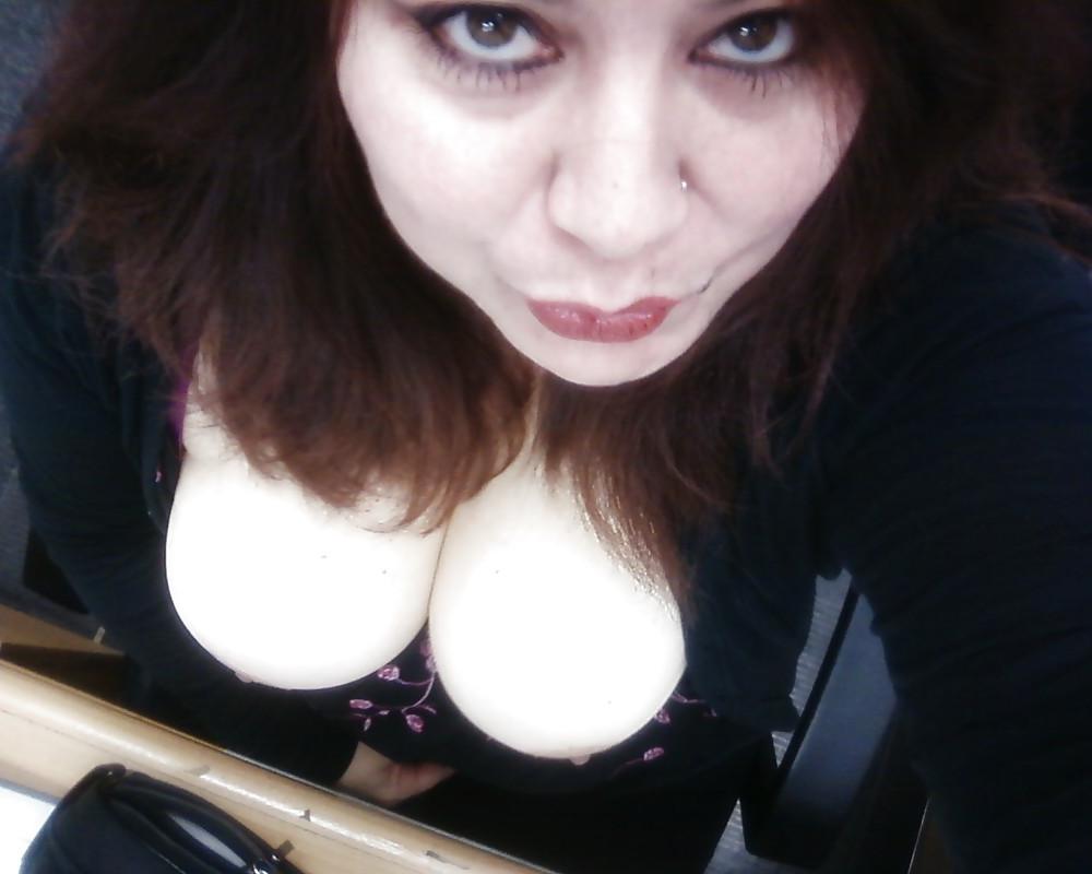 25P Big Tit Latin Cougar