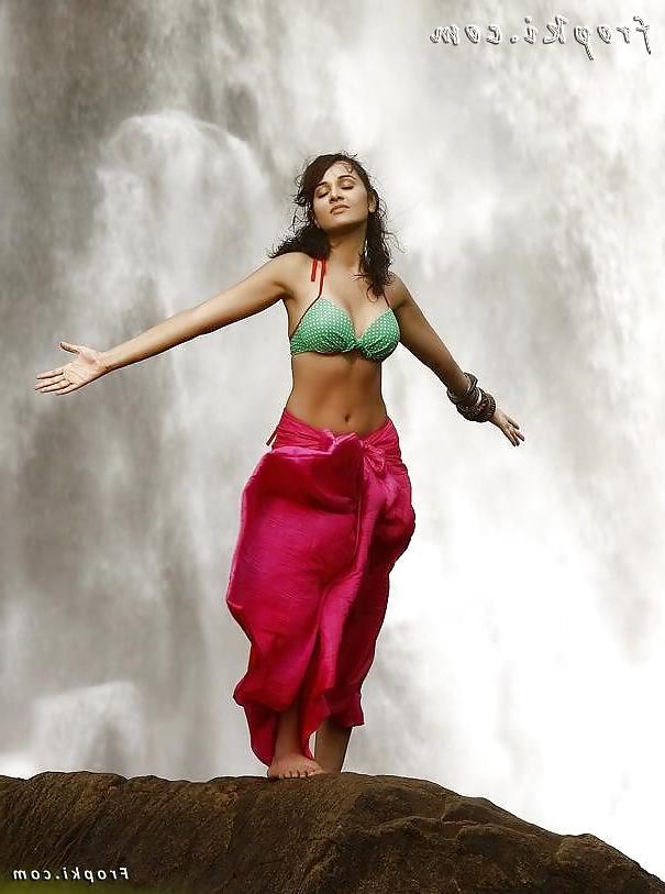 24P Yummy Indian Bodies Who want Wild Sex