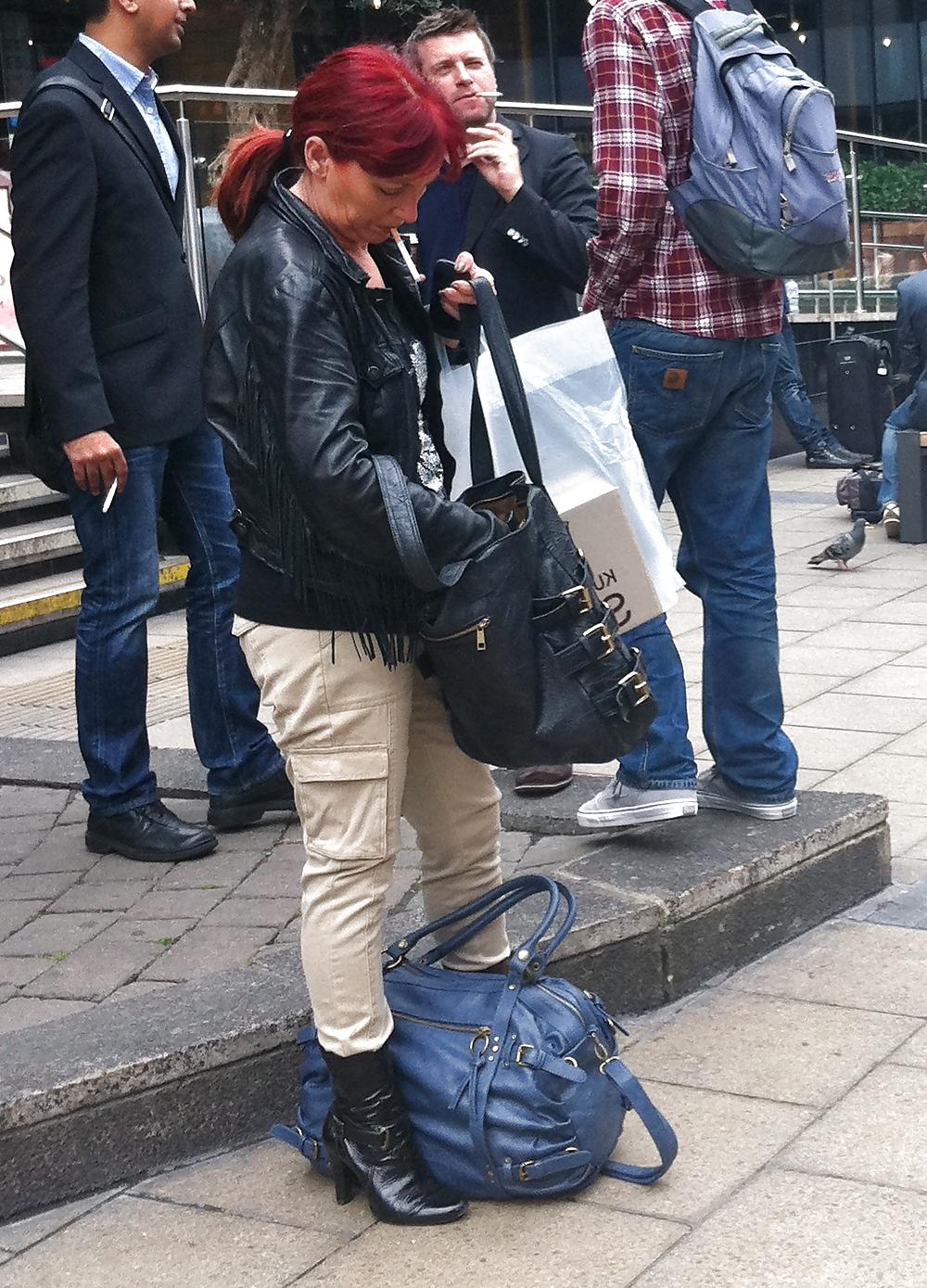 25P Candid Smoking