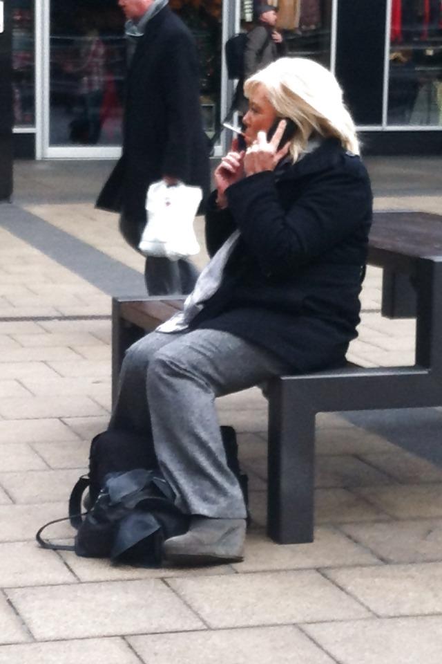 25P Candid Smoking