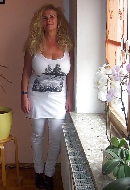 5P Nachbarin Anke Big Tits