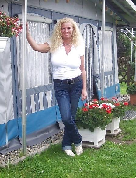 5P Nachbarin Anke Big Tits