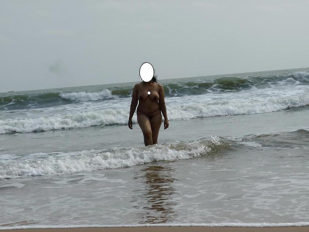 10P Indian aunty 116