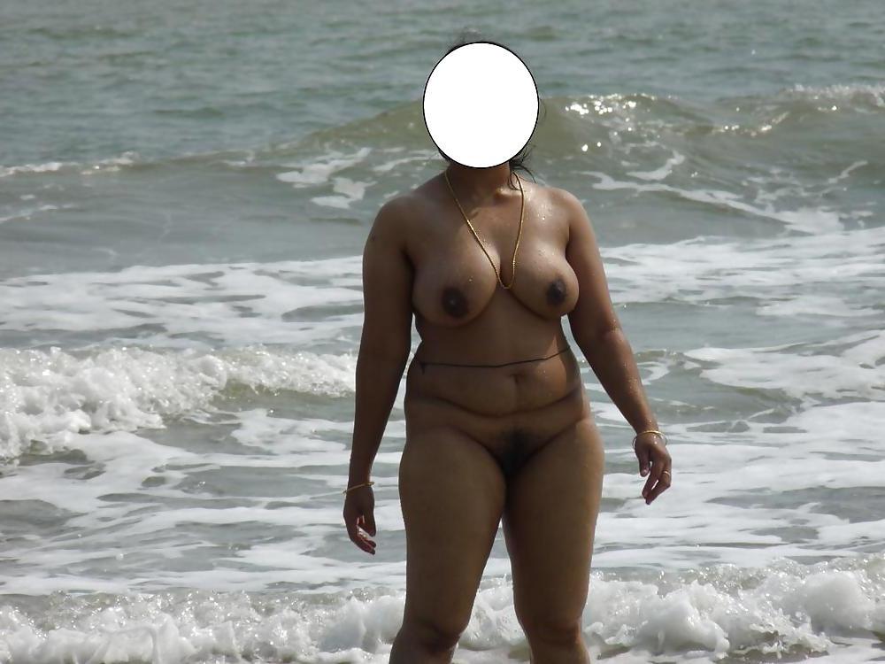 10P Indian aunty 116