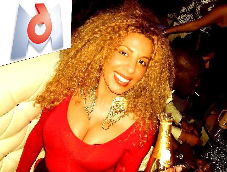 25P Afida big boobs she sucks very well bitch grosse chienne