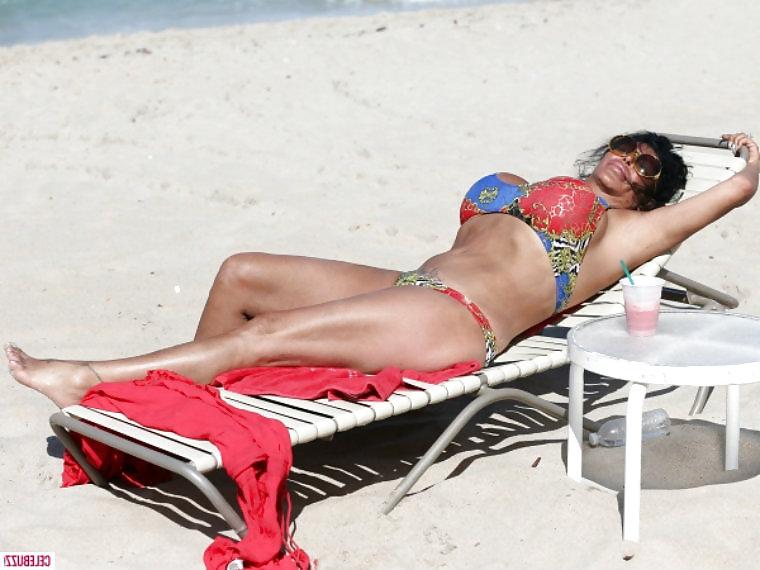 20P HUGE Titted Cunt Big Ang