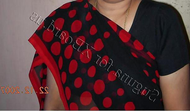 22P Indian aunty 118