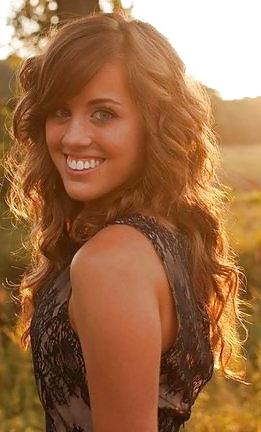 24P Angie Miller (American Idol Hottie)