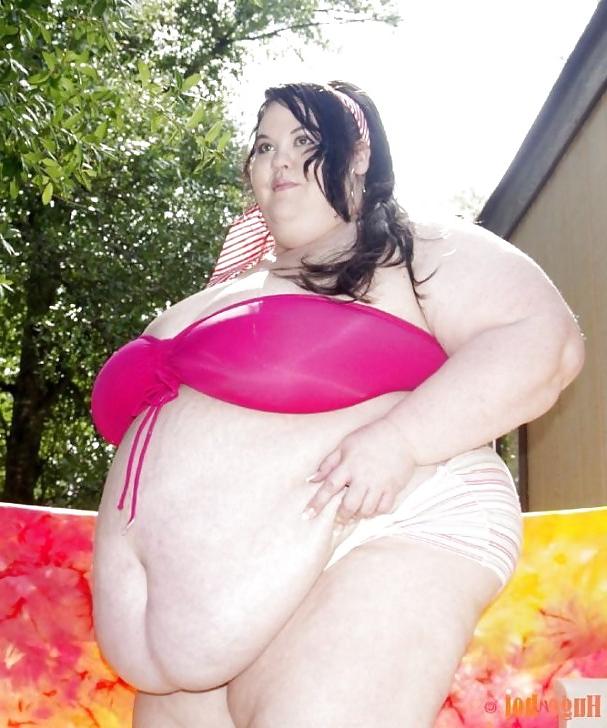 25P Big Belly Babes 6
