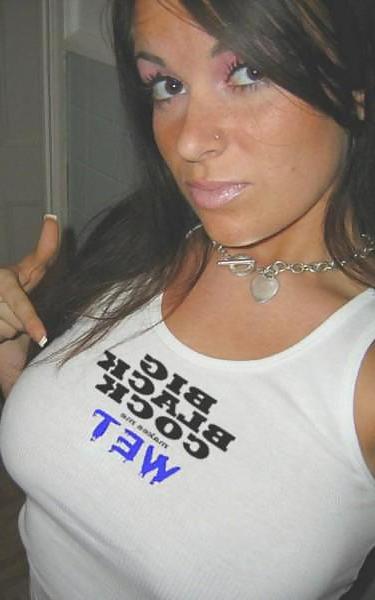 25P ONLY. BRUNETTE MATURES & MILFS (DRESSED)