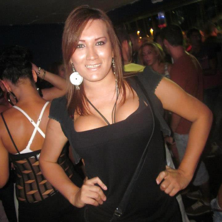 25P ONLY. BRUNETTE MATURES & MILFS (DRESSED)