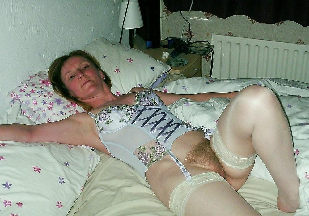 15P Only pussies 02