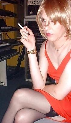 25P Smoking gurls 3
