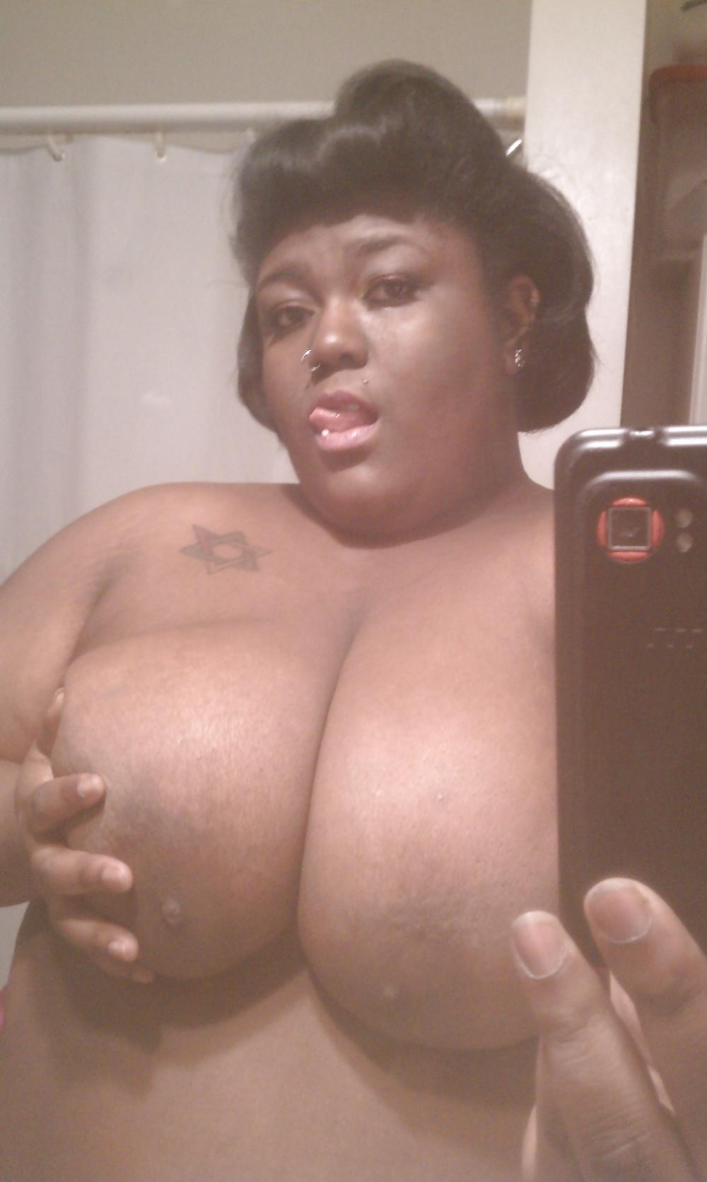 11P Massive Tits