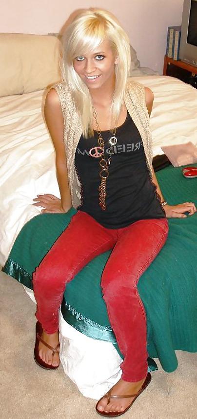 25P Stohlen pix from an American college beauty