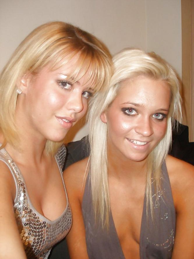 25P Stohlen pix from an American college beauty