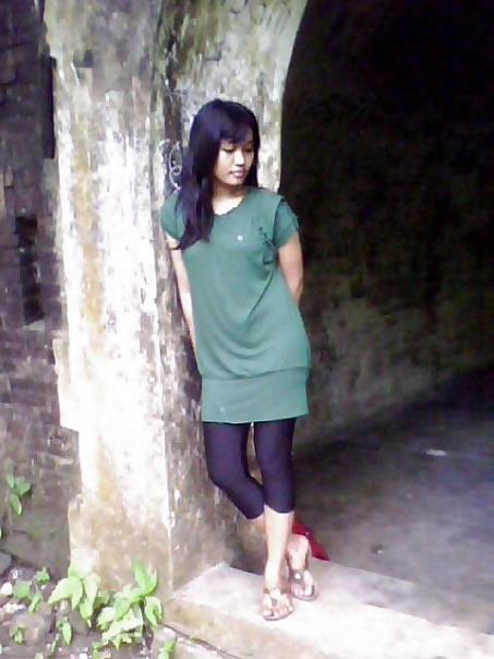 22P Nanien Ndhitya indonesian slut