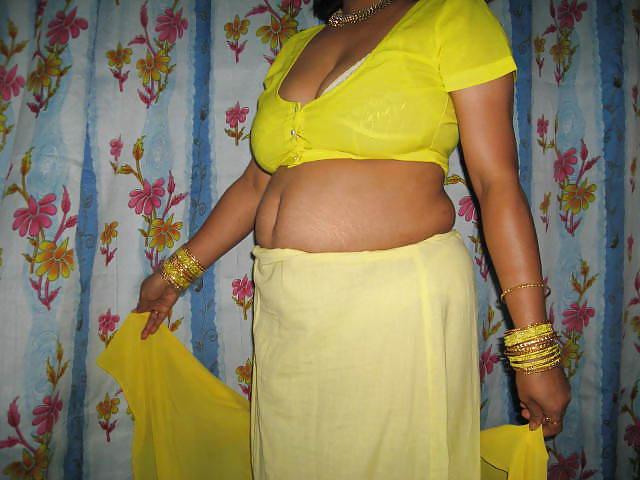 23P Indian Aunty 185