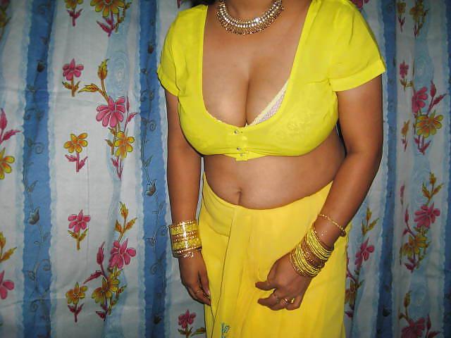 23P Indian Aunty 185