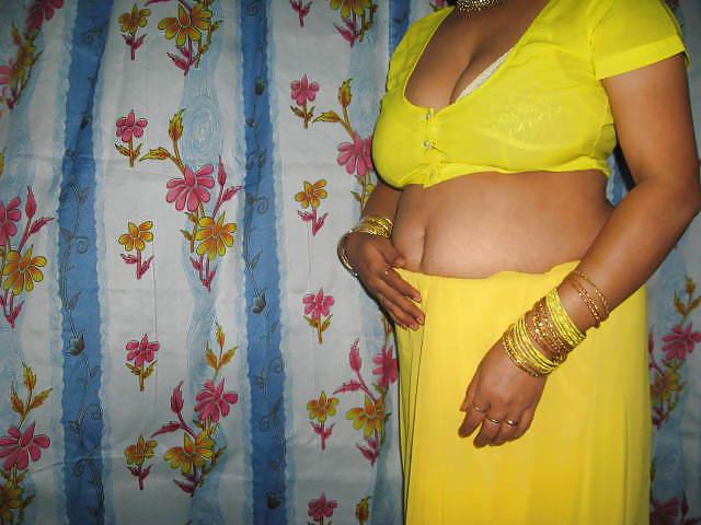 23P Indian Aunty 185