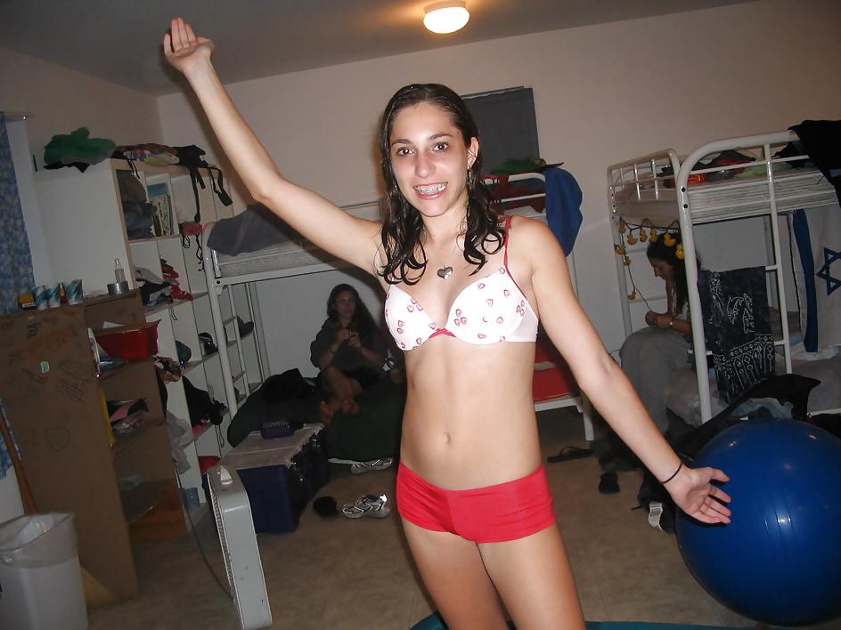 25P Bra Babes 93