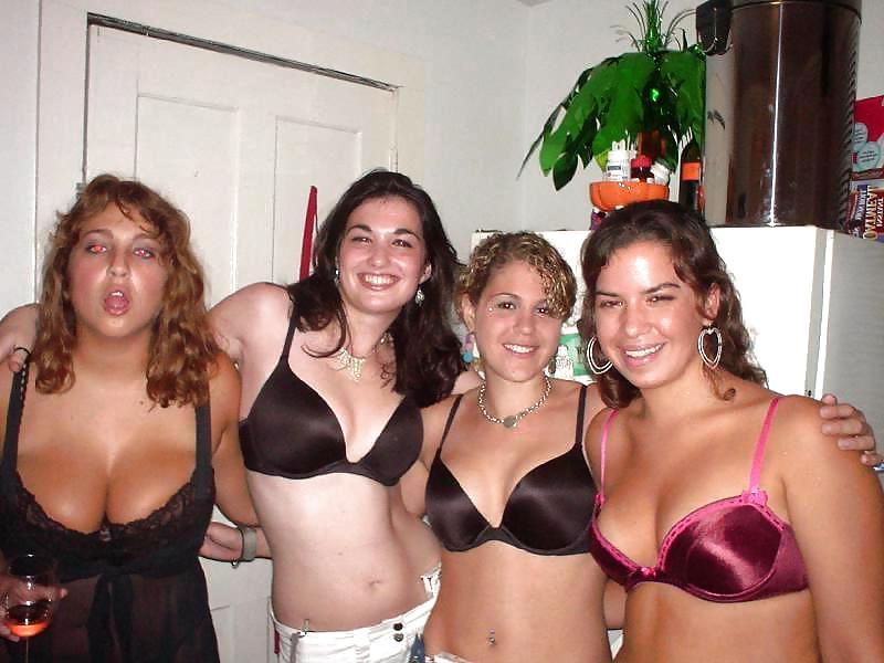 25P Bra Babes 93