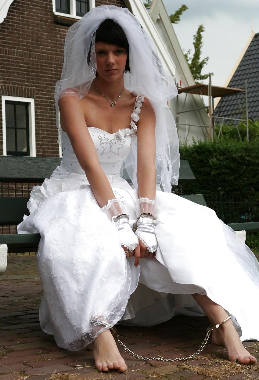 25P Bondage Bride
