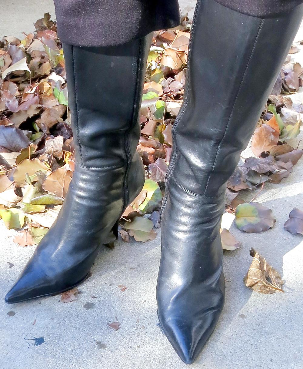 25P Boots and cum