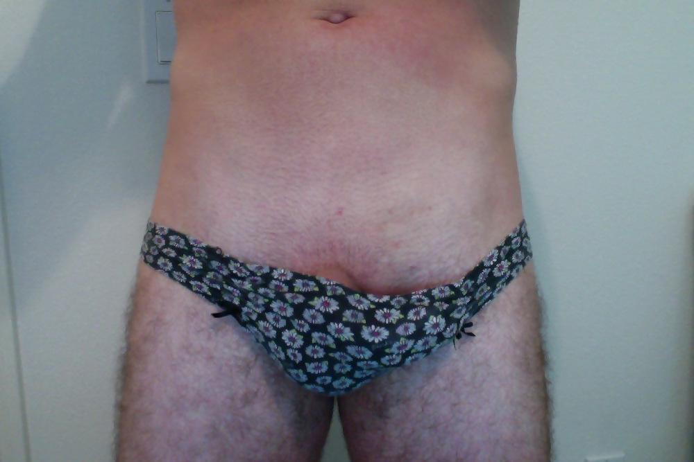 25P Crazy Panty Weekend - 33 Year Old Cousin Moved In!